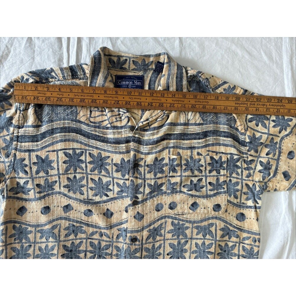 Common Man Silk Button Up Short Sleeve Shirt Large Blue Tropical Coastal Beach - Picture 9 of 10